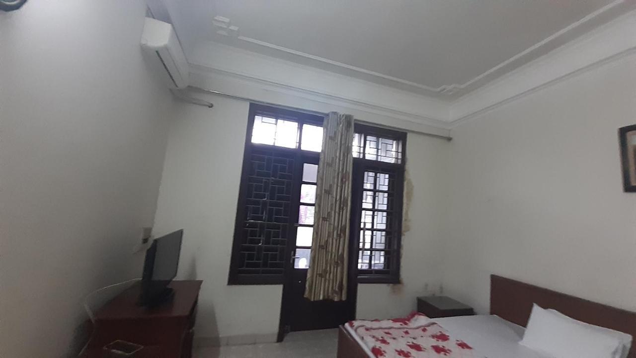 Oyo 681 Hoang Lan Guesthouse Hanoi Exterior photo