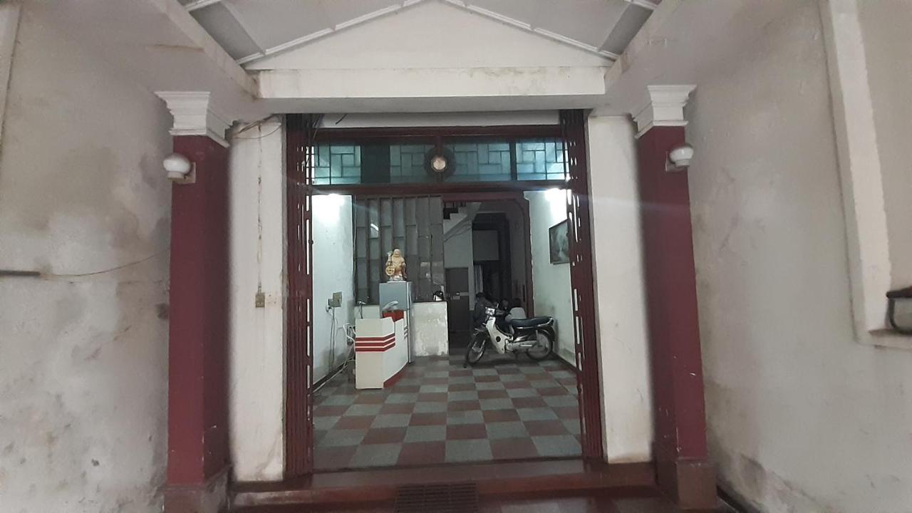 Oyo 681 Hoang Lan Guesthouse Hanoi Exterior photo